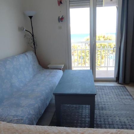 Apartamento Balcony To Waves Aigeira Exterior foto